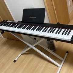 【決定済み】88鍵盤キーボード、台、椅子