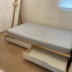 【ネット決済】【受渡中】IKEA ダブルベッド MANDAL マ...