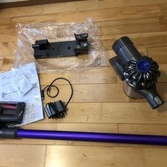 Dyson コードレスクリーナーDC62