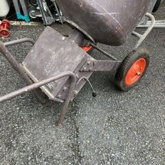 ミカサ　電動コンクリートミキサー　猫車タイプ　MCM-OH28RPM ミカサ 電動コンクリートミキサー 猫車タイプ MCM-OH28RPM