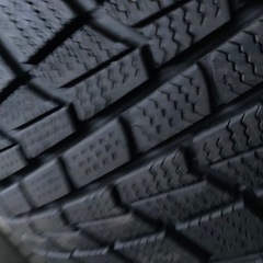 新品同様品　175/70R14 4本セット　トヨタホイールカバー付