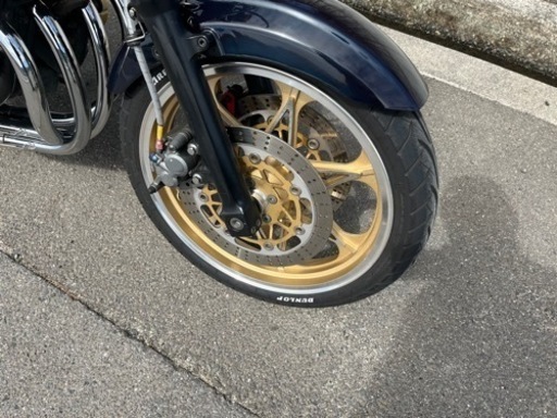 ZRX400前期MarkIIカラー　お相手決まりそうです。 ZRX400前期MarkIIカラー お相手決まりそうです。