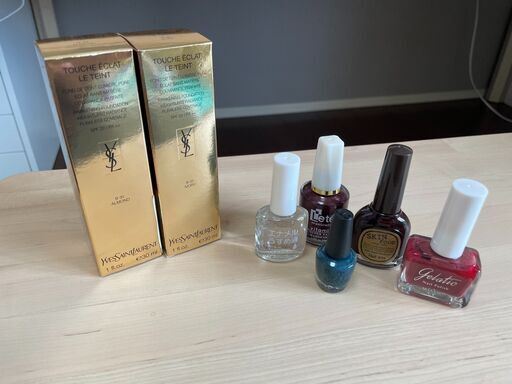 Yves Saint Laurent_YSL_イヴ・サンローラン タン ラディアント タッチ エクラ / B20 IVORY（ 限定色） / B30 ALMOND（ 標準色）化粧品_カバー力