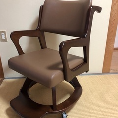 新品同様　室内用車椅子「こまわりくん」介護
