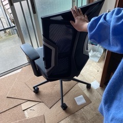 新品　オフィスチェア　定価　23000円