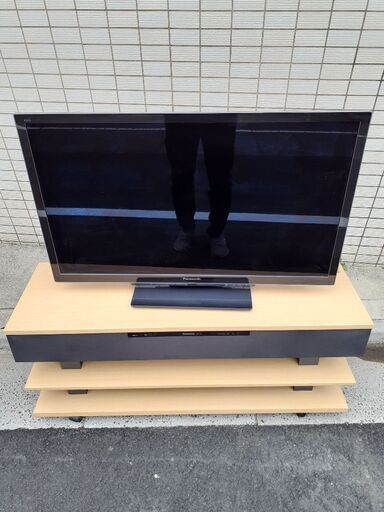 Panasonic 37型テレビ ホームシアターオーディオテレビ台付き TV 37in 37v 37型 薄い リモコン付 動作品 生活家電 激安 格安 破格 安い 特価 特売 5100円