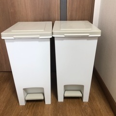 ゴミ箱（2個）