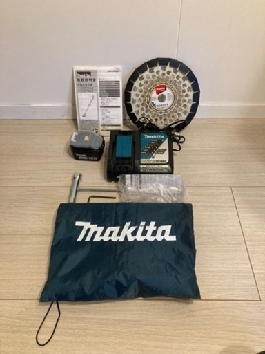 値下げしました　マキタ草刈り機　フルセット 値下げしました マキタ草刈り機 フルセット