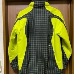 デサントスキーウェア　上下セット【オフシーズン特別価格】