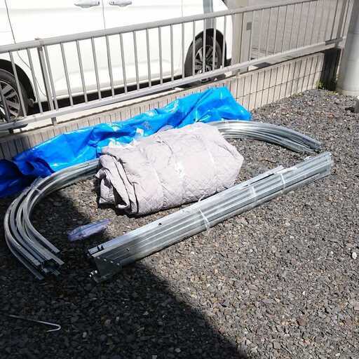 折り畳み式自動車ボディカバー(非接触型)