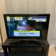 東芝32インチテレビ(2009年製)テレビ台付