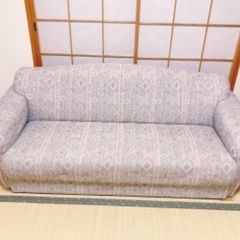 【引渡先決定】東京インテリアのソファーお譲りします