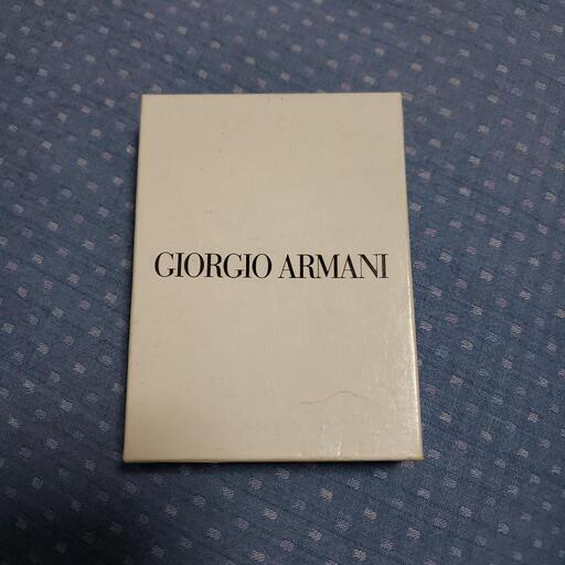 ジョルジオ・アルマーニ　2つ折り財布