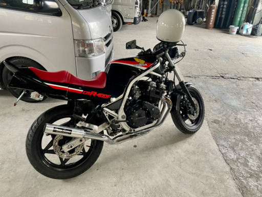 CBR400F外装一式、純正シート付き! − 香川県