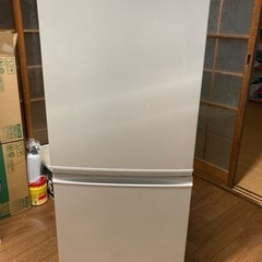 シャープ　冷凍冷蔵庫　SJ -14T -S  2011年製