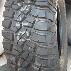 【285/70/17】BFGoodrich Mud-Terrain T/A KM3 