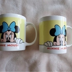 ミニーマウス　Minnie Mouse　マグカップ　2こセット