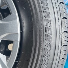 ⚠️値下げ中⚠️【☆純正・新車外し☆】ハイエース純正ホイール・タイヤセット 6穴