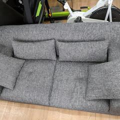 2人掛けローソファ クッション付 幅160cm ファブリック グレー色?自社 