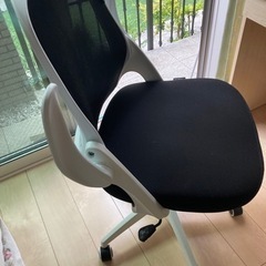 【ネット決済】椅子（高さ調節可能・キャスター付き）