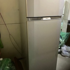 3/26まで使用していました　冷凍冷蔵庫