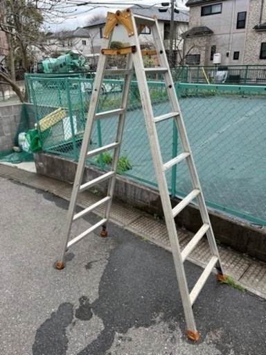 一時受付終了】アルミ製 軽量 7段 はしご兼用脚立