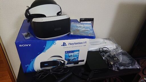 PlayStation VR (カメラ、VR WORLD 同梱版)