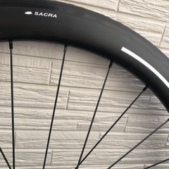 レア品！！新品タイヤ付き！カーボンホイール(後)SACRA 50mm