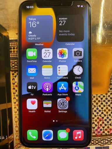 iPhone 11 Pro 256GB シルバー SIMフリードコモ白ロム | noonanwaste.com