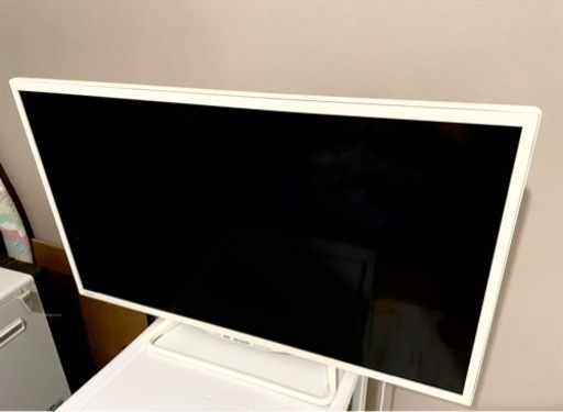 《値下げ中》シャープ 32型 液晶テレビ AQUOS 白 2015年製 LC-32W25