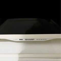 《値下げ中》シャープ 32型 液晶テレビ AQUOS 白 2015年製 LC-32W25