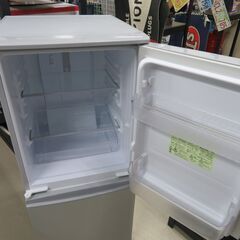 大阪市送料無料‼️冷蔵庫 2017年製 SHARP 137L クリーニング済 2018年製 シャープ 137L 2ドア冷蔵庫 │江別市のリサイクル