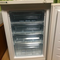 【ネット決済】NORFROST縦型引き出し冷凍庫
