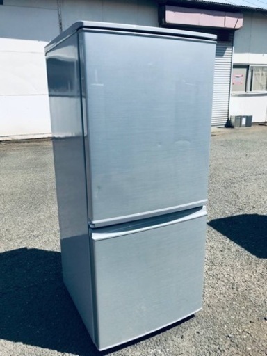 ET2570番⭐️SHARPノンフロン冷凍冷蔵庫⭐️2018年製