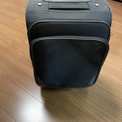 処分)キャリーバッグ　スーツケース