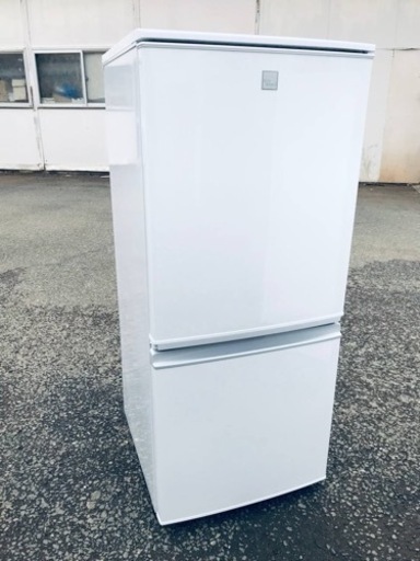 ET2584番⭐️SHARPノンフロン冷凍冷蔵庫⭐️2018年製