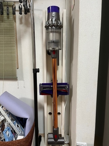 Dyson Cyclone V10 Fluffy コードレス掃除機 SV12FF