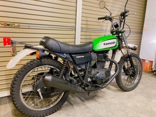 カワサキ 250TR 配送可能 支払いは現金or振り込みも可能 赤