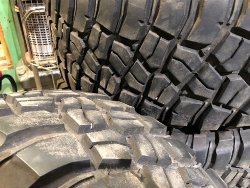 BFグッドリッチ　マッドテレーン　285/70R17  KM3  4本セット　オフロードタイヤ