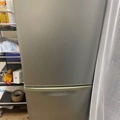 【ネット決済】冷蔵庫　Panasonic NRB141W