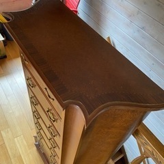人気アンティーク8段チェスト超美品！