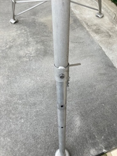 アルミ製 超軽量 三脚 はしご 脚立 高さ240cm 園芸用 園芸三脚 アルミ三脚 園芸 はしご 梯子 折りたたみ 軽量 アルミ 剪定 ステップ 作業用 手入れ