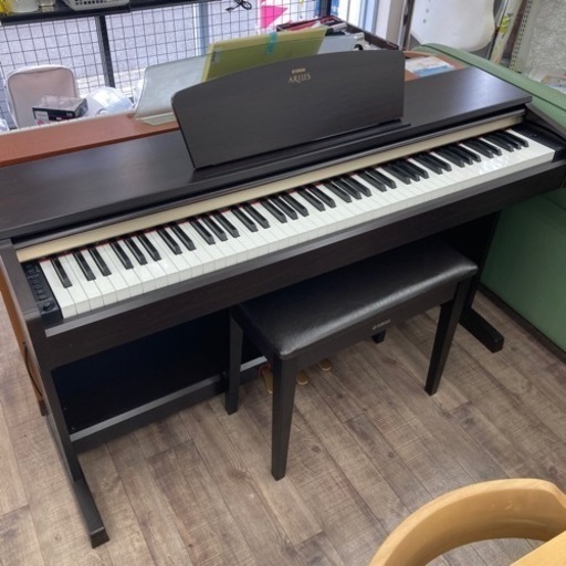 YAMAHA 電子ピアノ　ARIUS YDP-160 88鍵盤　2009年製　ヤマハ　椅子付き　ピアノ