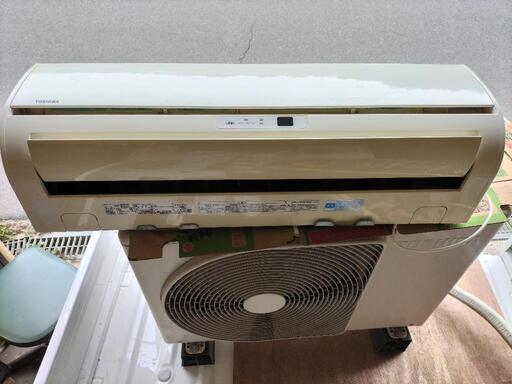 エアコン 東芝 8畳用 5,000- 取付10,000-