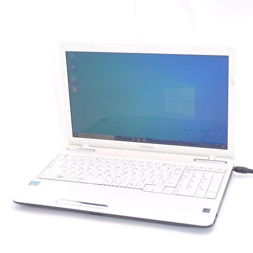 美品 satellite 17.3型  Core i5 8GB SSD256