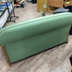 浜本工芸　本革　2人掛けソファ　全長141cm  二人掛け　レザー　グリーン　緑