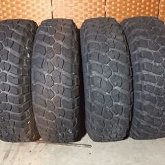 MLJ DAYTONA SS 16×7.0J 6/139.7 BF GOOD RICH Mud-Terrain 4本 225/85 