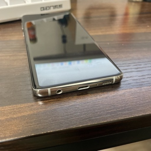 香港版☆GALAXY S10 SIMフリー☆ホワイト