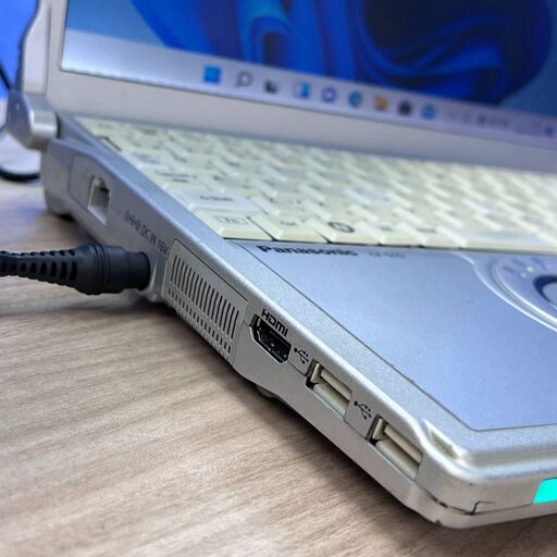 Win11 快速PC ノートパソコン Panasonic CF-S10 P150 【公式通販】