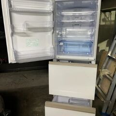 美品　2018年製　SJ-GH36D-W